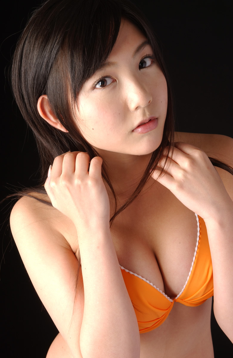 BWH0044 - Lyrian りりあん 02